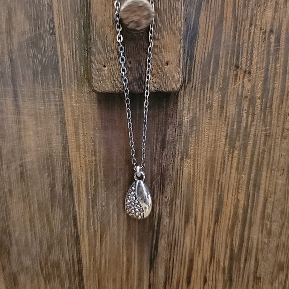 Brighton Necklace - Picture 3 of 5